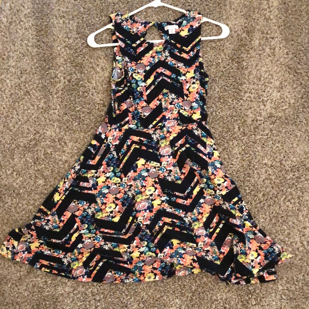 Size medium floral patterned dress